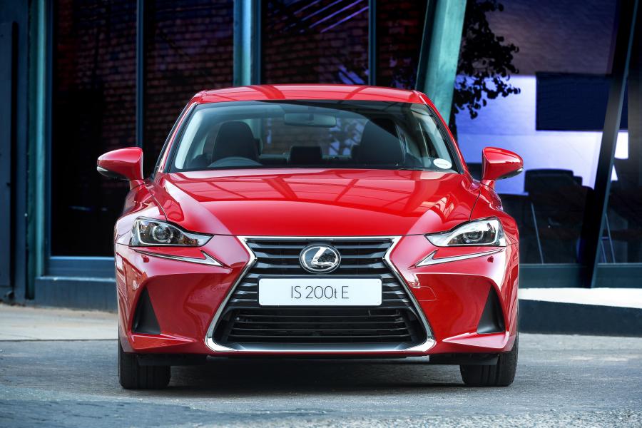  Lexus IS200t 2017 года  (ZA) (фото 16 из 18)